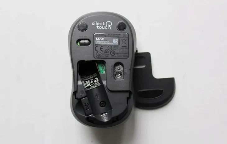 logitech-m220-silent-czarna-interfejs-usb-radio-2-4-ghz