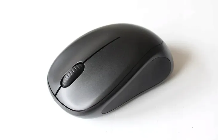 logitech-m317-czarna-marka-logitech