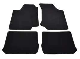 vw-golf-iii-1992-1998r-czarne-dywaniki-welurowe-diamond-lamowka