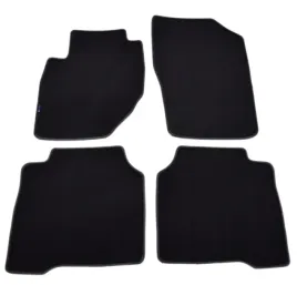 hyundai-terracan-2001-2006r-czarne-dywaniki-welurowe-diamond-lamowka