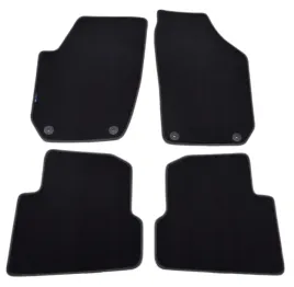 skoda-fabia-2007-2014r-czarne-dywaniki-welurowe-platinum