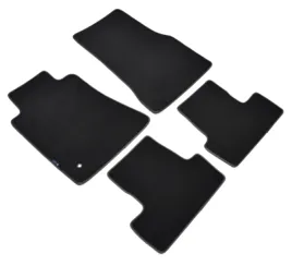 ford-mustang-2004-2010r-czarne-dywaniki-welurowe-platinum