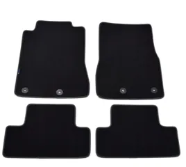 ford-mustang-2011-2014r-czarne-dywaniki-welurowe-platinum