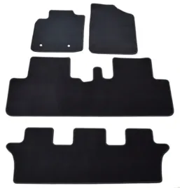 toyota-avensis-verso-7os-2001-2006r-czarne-dywaniki-welurowe-gold-plus