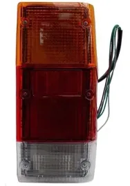 nisan-patrol-lampa-tylna-tyl-prawa