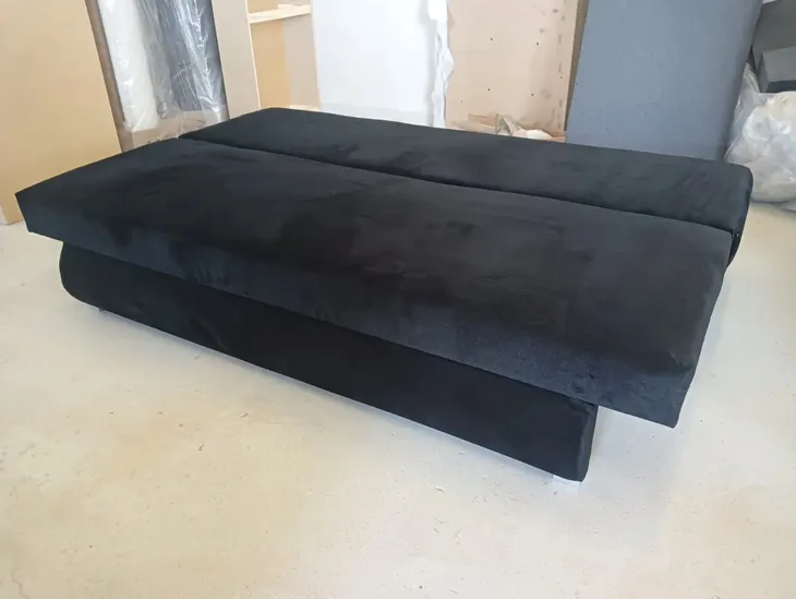 rozkladana-kanapa-max2-wysokosc-mebla-70-cm