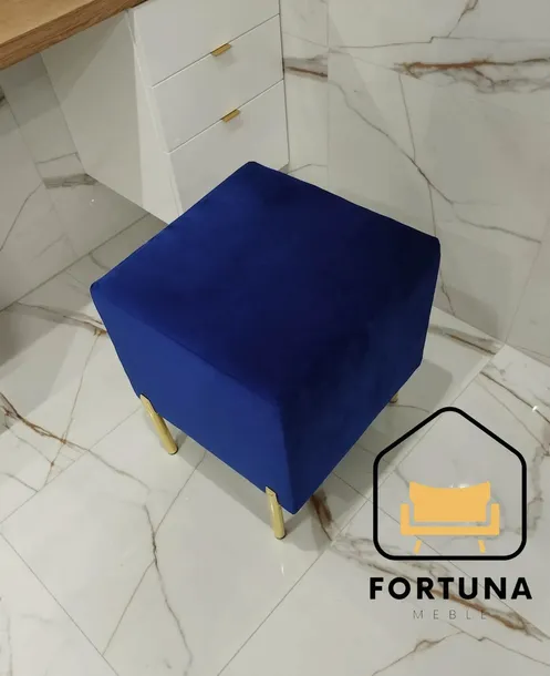 podnozek-ksztalt-kwadrat