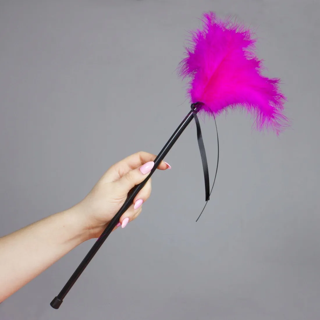 plumero-plumas-fucsia-stan-nowy
