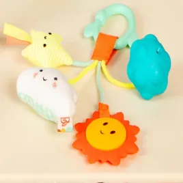 galaxy-sensory-rattle-gryzak-kosmiczny-z-zawieszkami-sensorycznymi-b-to