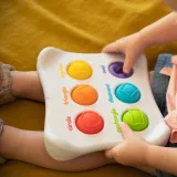babelki-dimpl-duet-fat-brain-toys