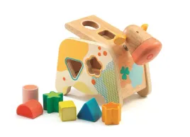 drewniany-sorter-krowka-djeco