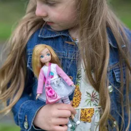 lalka-birthday-girl-lottie