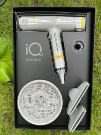 ga-ma-iq-1-perfetto-suszarka-do-wlosow-z-ozonem-i-dyfuzorem-1600-2000w-szar