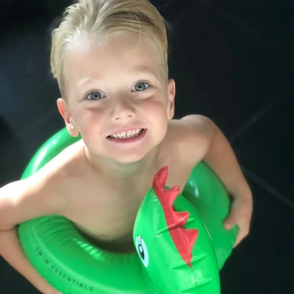 dmuchany-dinozaur-the-swim-essentials