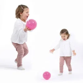 dwukolorowa-pilka-sensoryczna-srednica-15cm-rozowa-ludi