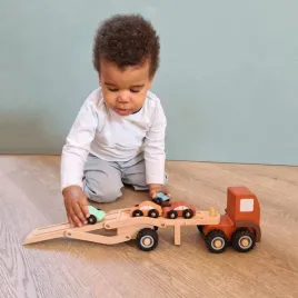 drewniana-ciezarowka-transportowa-egmont-toys