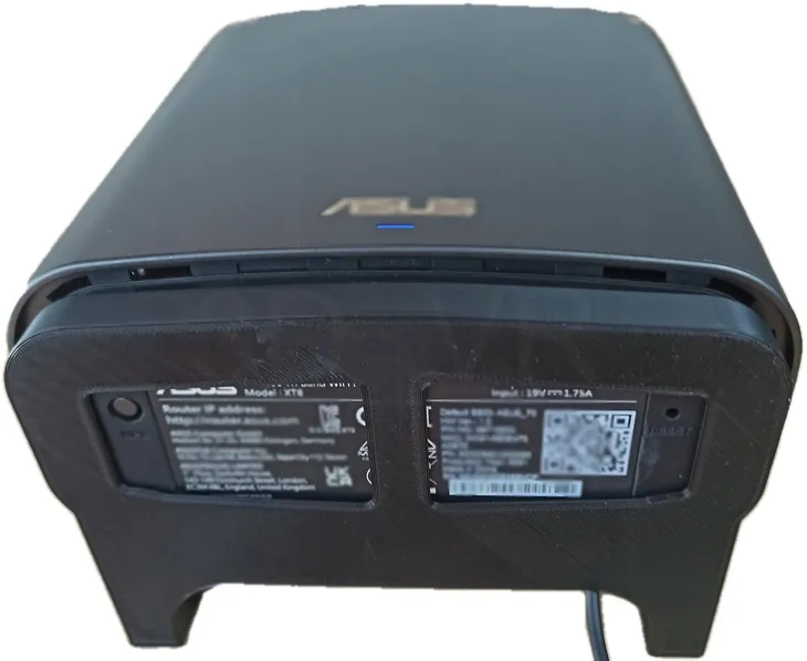 uchwyt-scienny-do-routera-asus-zenwifi-ct8-ax6600-kod-producenta-5902596820237-stan-nowy
