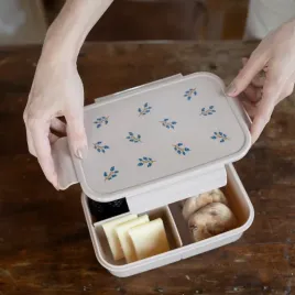 lunchbox-pojemnik-sniadaniowy-bento-blueberry-taupe-3-sprouts