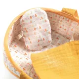 lalka-mini-sasha-w-materialowym-koszu-djeco