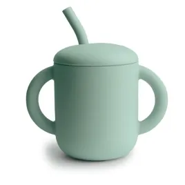 silikonowy-kubek-ze-slomka-cambridge-blue-mushie