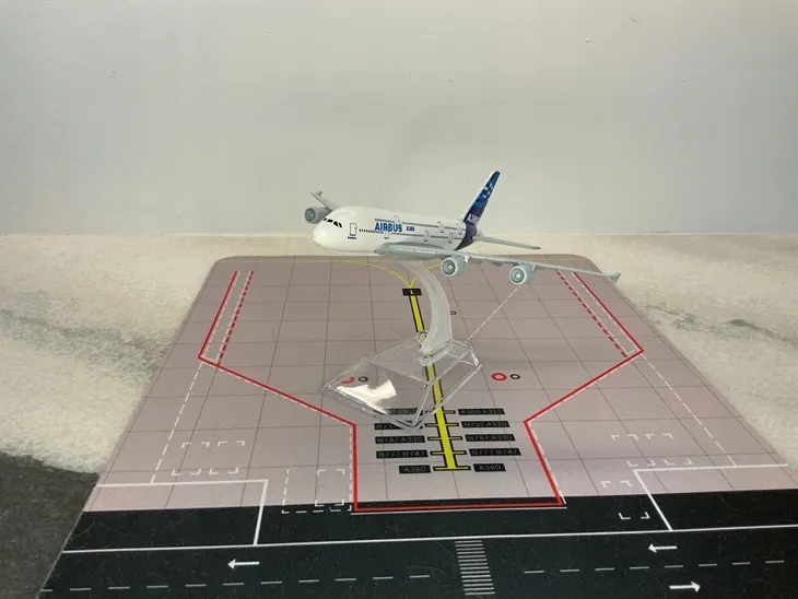 model-samolotu-airbus-a380-stan-nowy