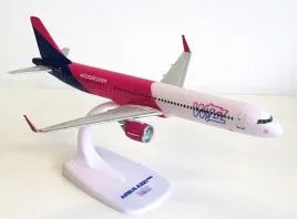 model-samolotu-airbus-a321neo-wizzair-1-200