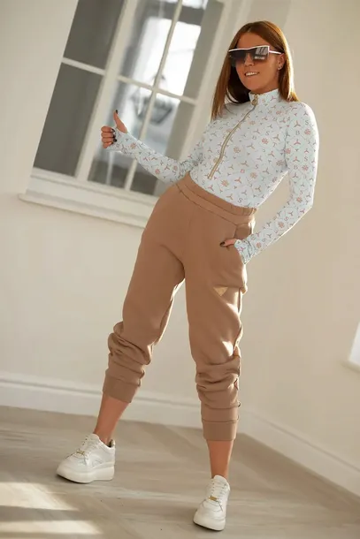 bastet-body-2420-blekitne-wzor-dominujacy-napisy