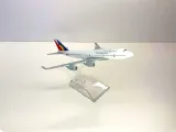 model-samolotu-boeing-b747-philippines-stan-nowy