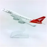 model-samolotu-boeing-b747-qantas-stan-nowy