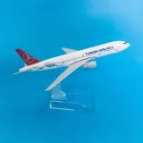 model-samolotu-boeing-b777-turkish-airlines-stan-nowy