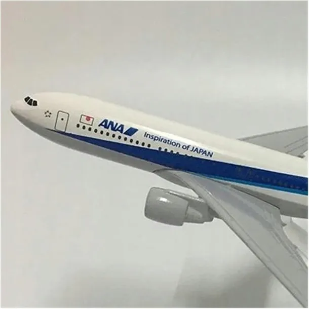 model-samolotu-boeing-b777-ana-stan-nowy