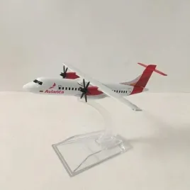 model-samolotu-atr-avianca