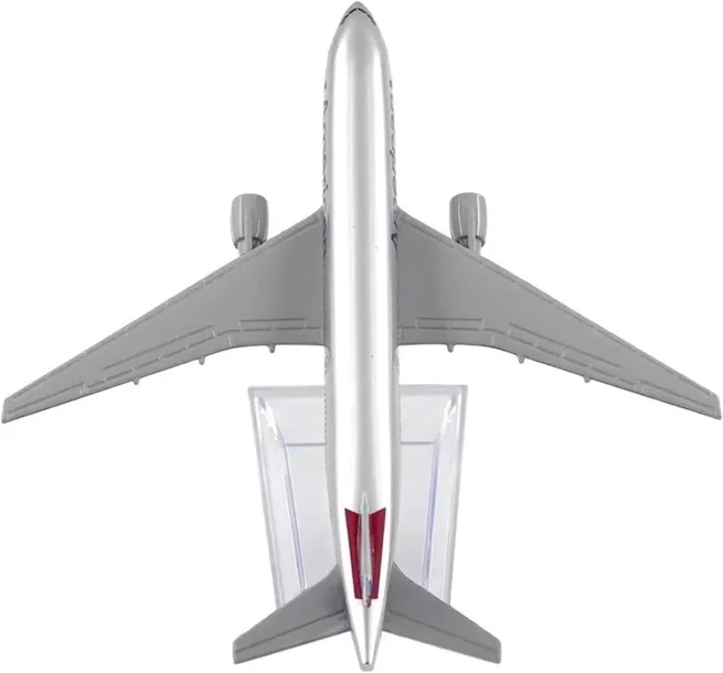 model-samolotu-boeing-b777-american-stan-nowy