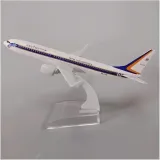 model-samolotu-boeing-b737-royal-thai-air-force-stan-nowy