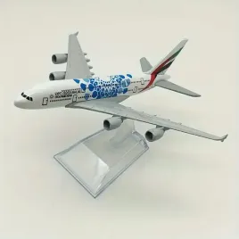 model-samolotu-airbus-a380-emirates-expo2020