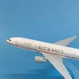 model-samolotu-boeing-b777-etihad-stan-nowy