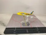 model-samolotu-boeing-b747-ana-pokemon-stan-nowy