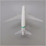model-samolotu-boeing-b777-alitalia-stan-nowy