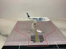 model-samolotu-boeing-b777-egypt