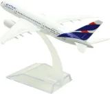 model-samolotu-boeing-b787-latam-stan-nowy