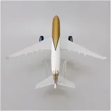 model-samolotu-airbus-a330-gulf-air-stan-nowy