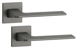 enger-klamka-stile-oma-rozeta-q-slim-7mm-msb-tytan