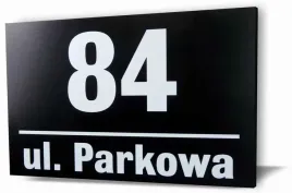 tabliczka-tablica-adresowa-czarna-numer-domu
