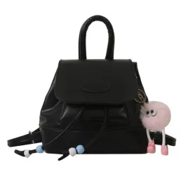 elegancka-torebka-plecak-damski-na-ramie-kolekcja-2024-czern-t251-t251-5