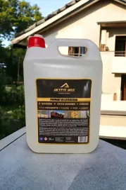 preparat-srodek-do-czyszczenia-dachu-elewacji-kostki-chodnikow-polbruku-5l