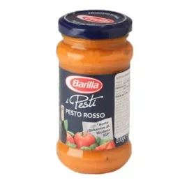 pesto-rosso-gesty-sos-do-makaronu-z-pomidorami-serem-i-orzechami-barilla-20