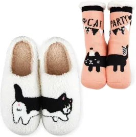 pluszowe-kapcie-z-motywem-kota-i-skarpetki-unisex-roz-42-43