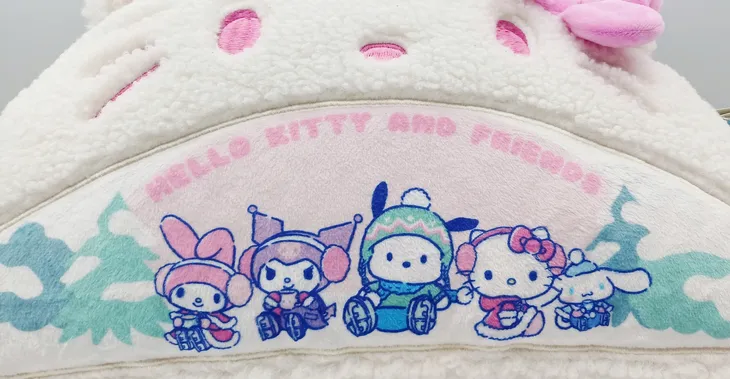 poduszka-hello-kitty-and-friends-bohater-hello-kitty