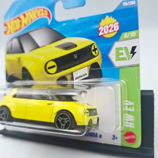 hot-wheels-custom-2020-honda-e-marka-hot-wheels