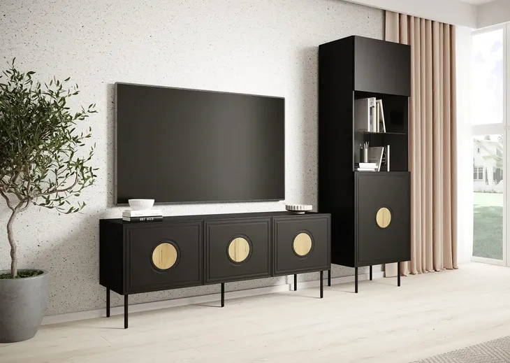 palazzo-witryna-czarna-kolor-mebla-czarny